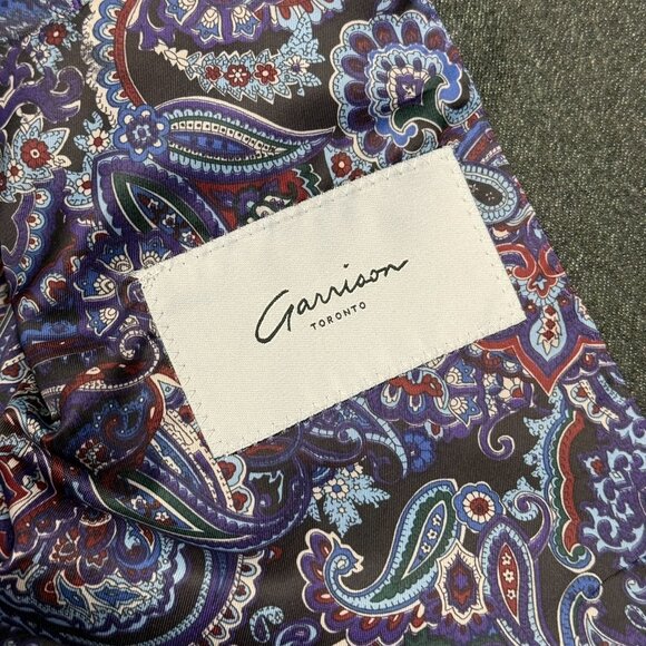 Green Textured Suit with Notched Lapels - Picture 11 of 14